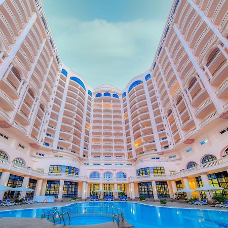 Tolip Hotel Alexandria Ngoại thất bức ảnh The hotel in 2015