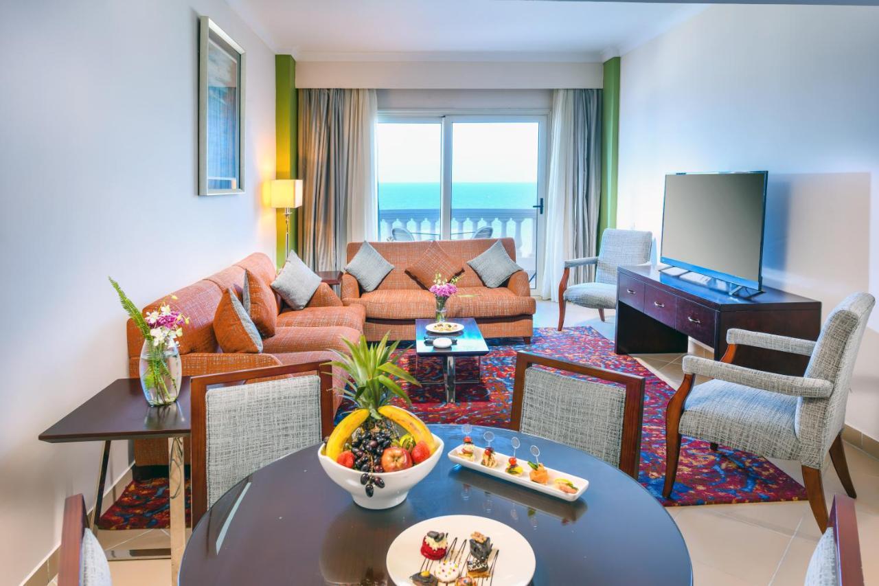 Tolip Hotel Alexandria Ngoại thất bức ảnh A room at the hotel